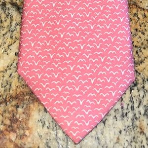 Vineyard Vines Tie